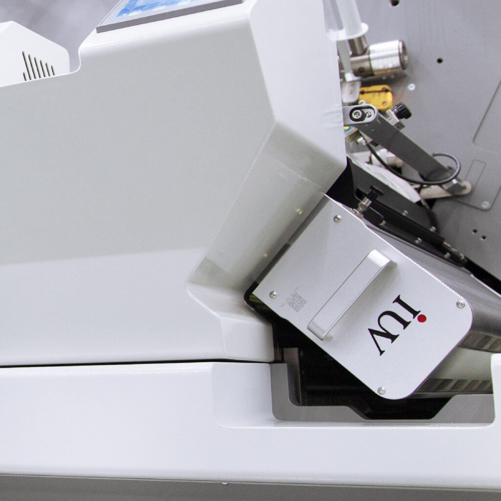 Come la stampa di etichette con LED UV riduce gli sprechi e migliora la qualità del prodotto finale