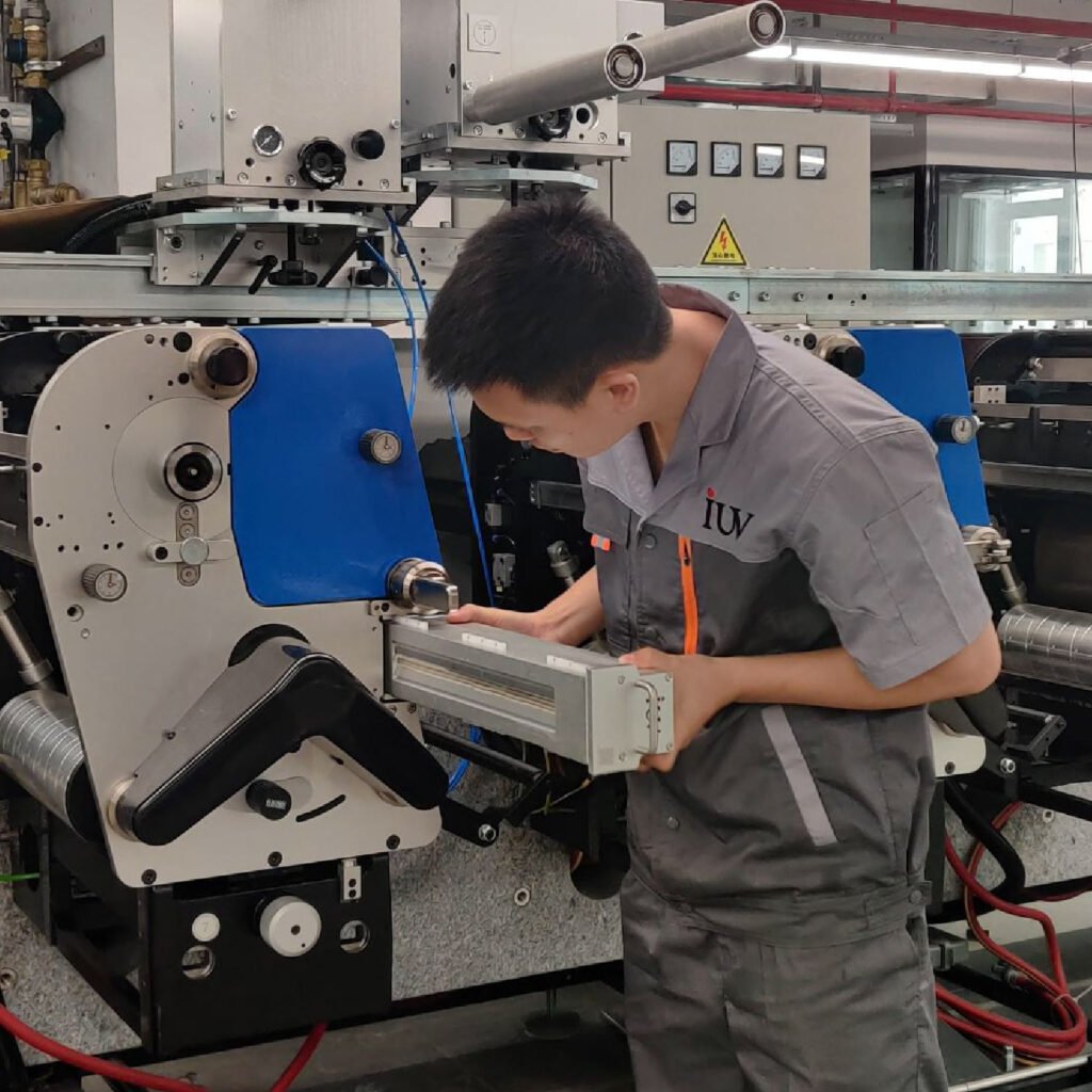 Il ruolo dei sistemi di polimerizzazione UV nella stampa di imballaggi sostenibili