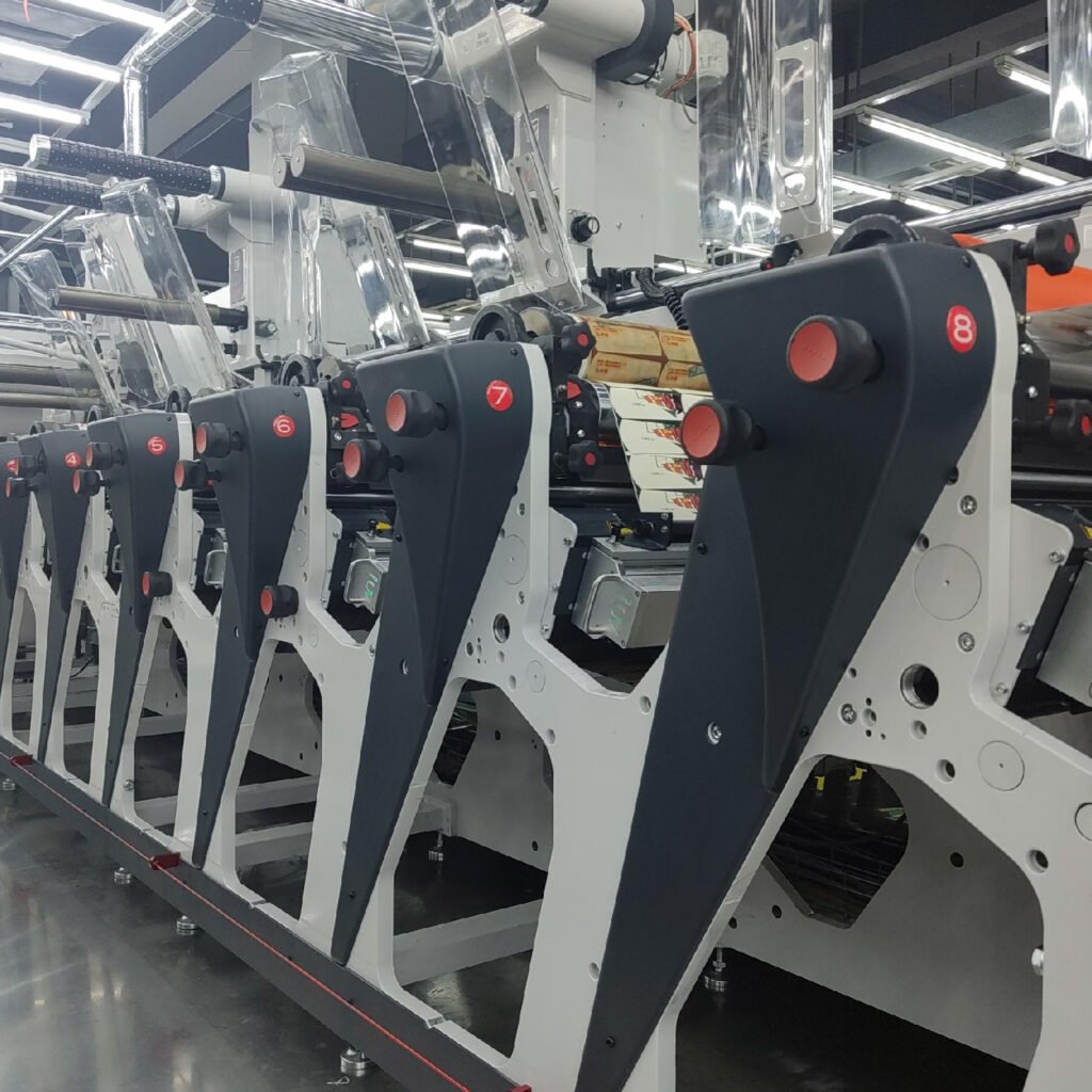 Applicazioni dei sistemi di polimerizzazione UV nella stampa offset moderna