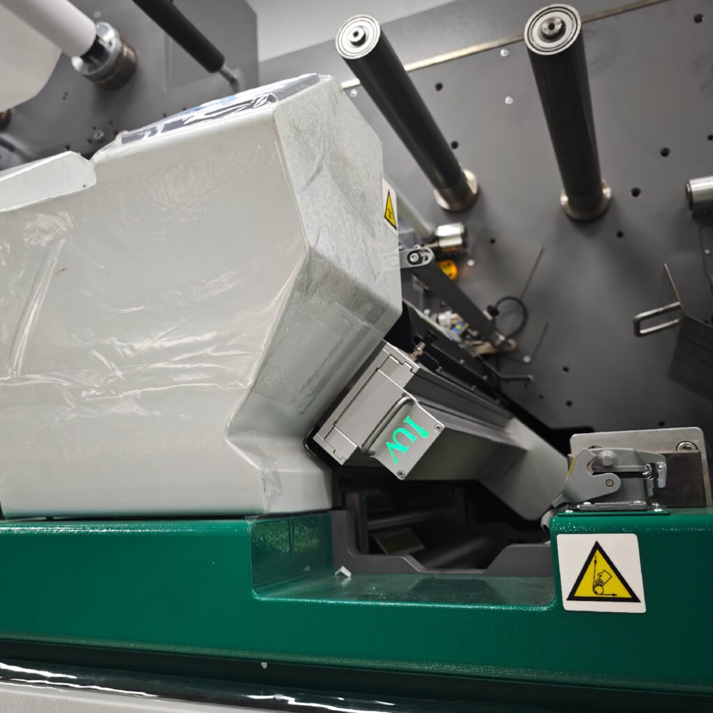 Come scegliere il miglior sistema di indurimento UV per la stampa flessografica