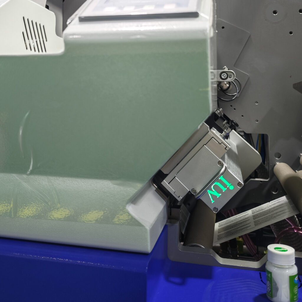 Sistema utwardzania UV e la sua applicazione nella stampa di imballaggi alimentari