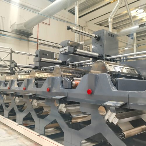 Confronto tra lampade UV tradizionali e LED UV per la stampa narrow web