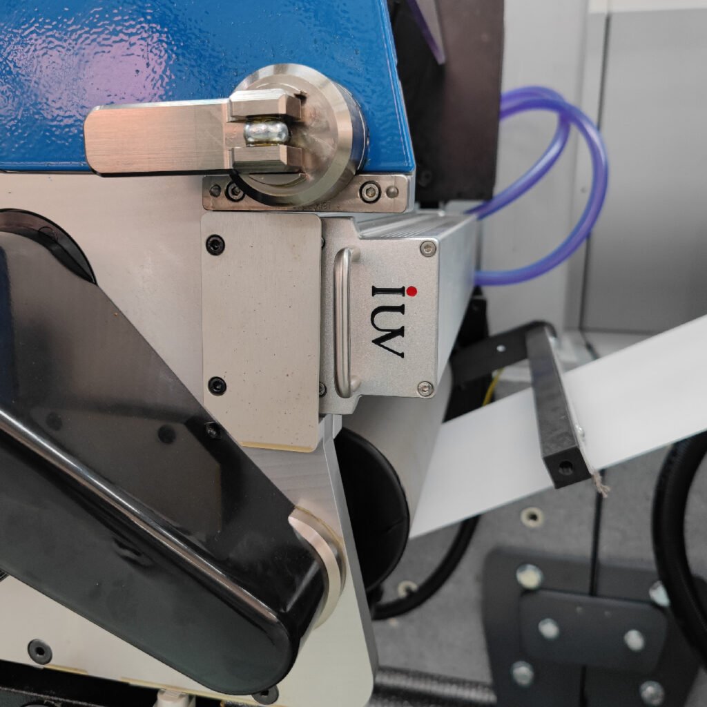 Processi di stampa migliorati l’impatto del LED UV sulla flessografia per etichette