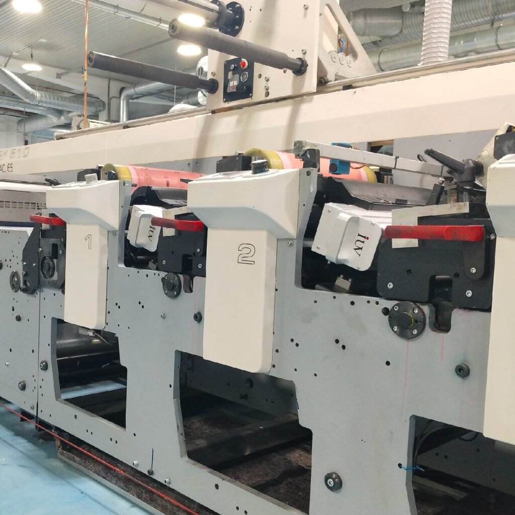 Recensione dei migliori sistemi UV LED per la stampa di etichette su supporti rigidi