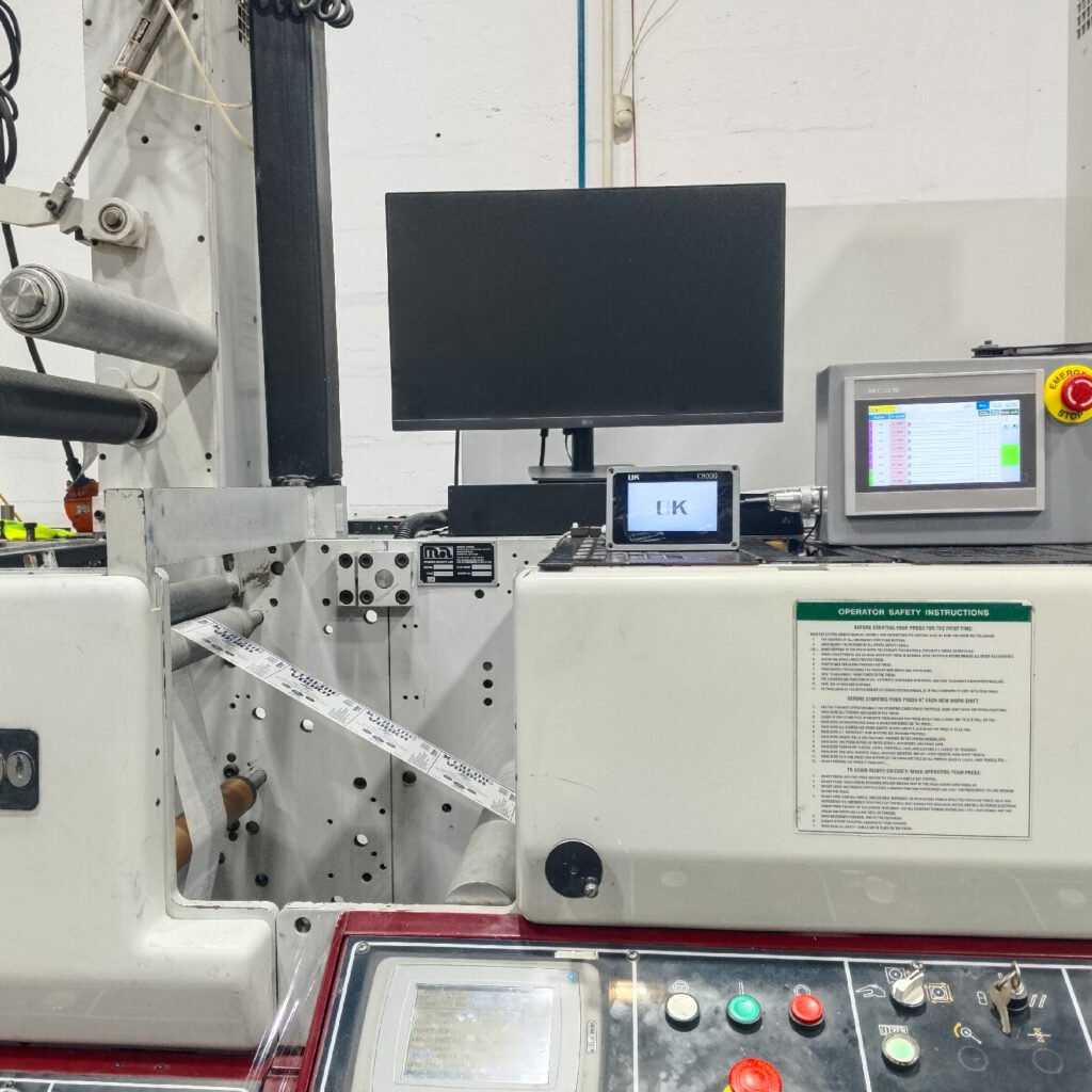 Stampa sostenibile e veloce con sistemi UV LED per linee narrow-web