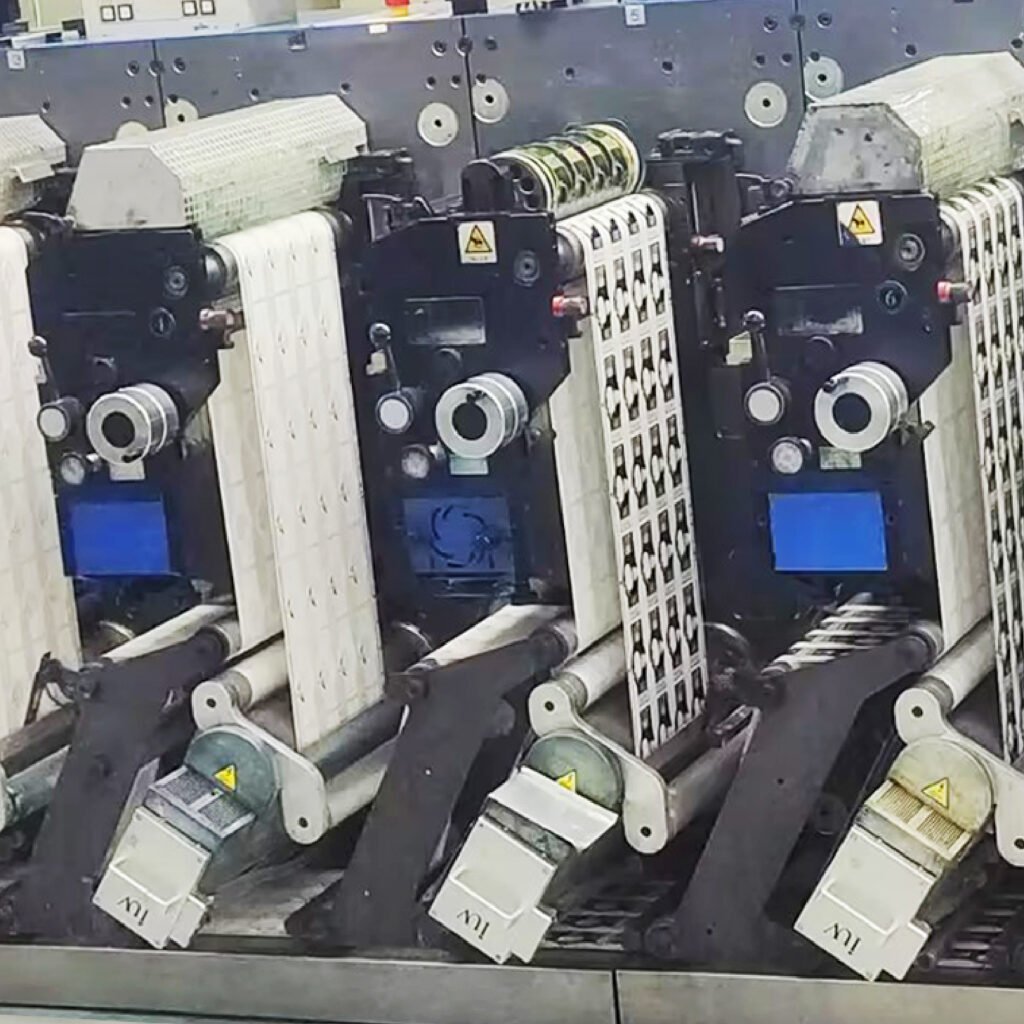 Evoluzione della stampa UV soluzioni LED per processi di etichettatura moderni