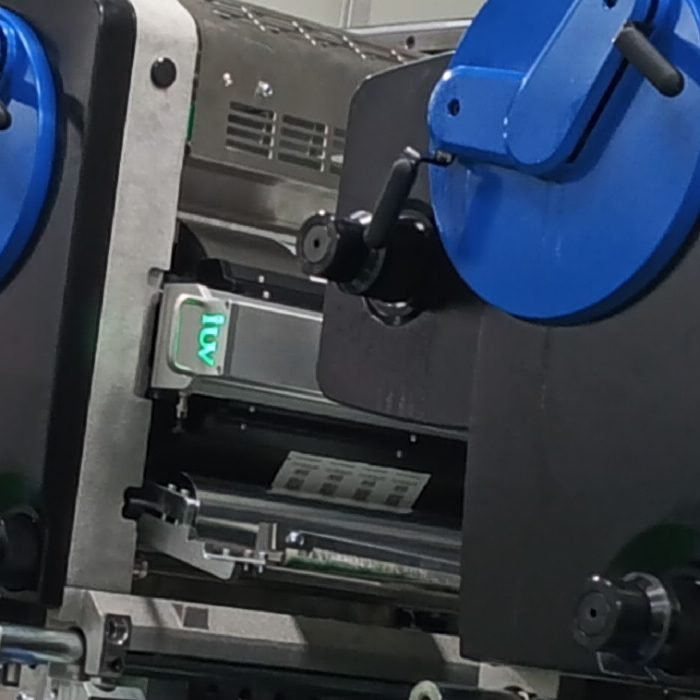 Approccio ingegneristico alla risoluzione dei difetti di curing UV nella stampa