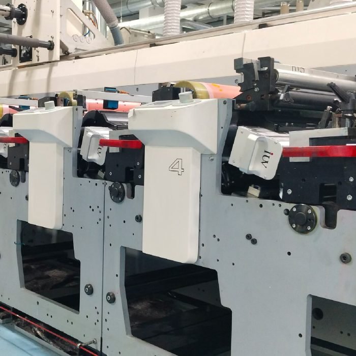 Come integrare un Sistema di Polimerizzazione LED nelle macchine da stampa esistenti