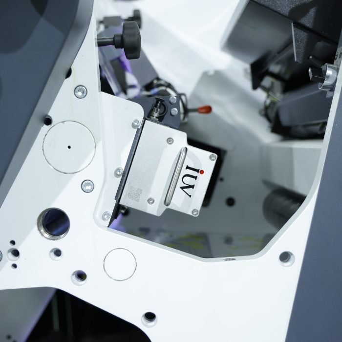 Confronto tra sistemi di polimerizzazione tradizionali e LED quale conviene nel 2025