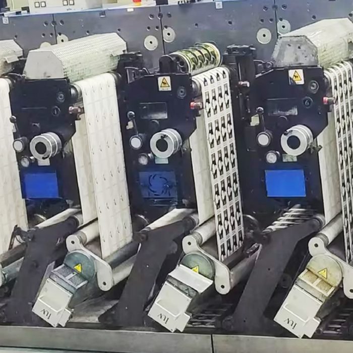 Evoluzione della stampa UV soluzioni LED per processi di etichettatura moderni