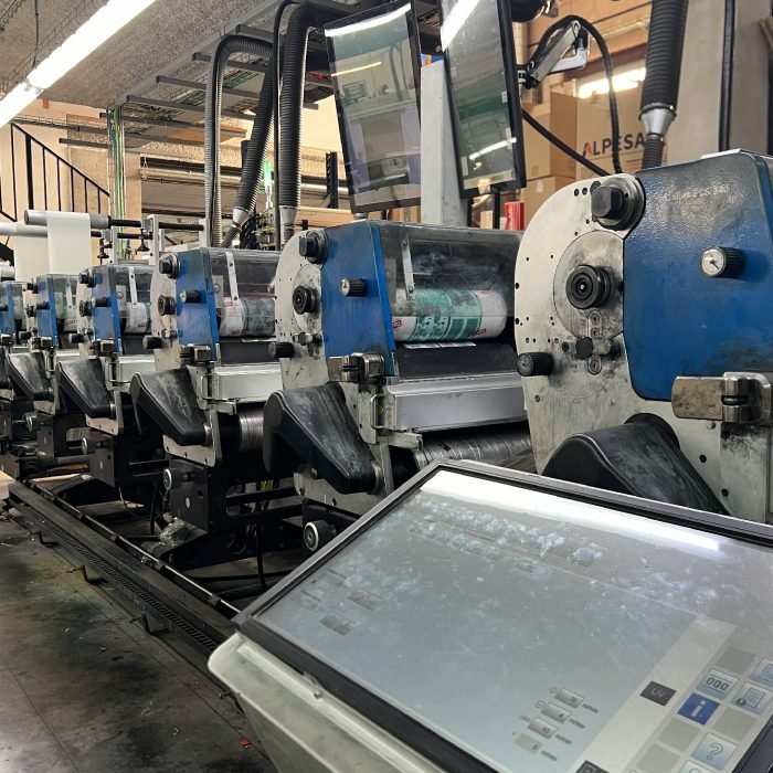 Sistema di indurimento LED ad alta intensità come migliorare la produttività nella stampa di etichette