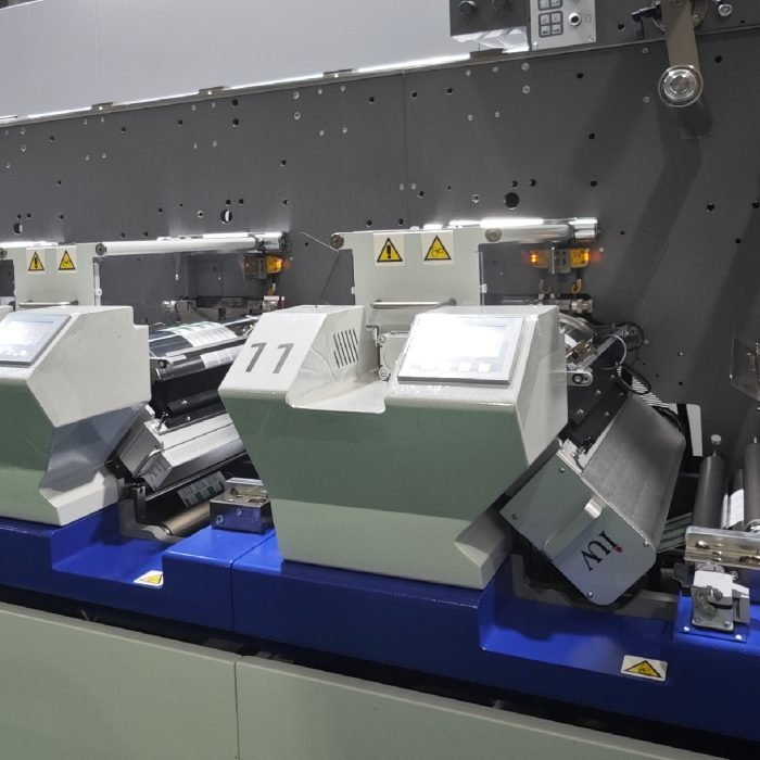 Sistema utwardzania UV nella stampa di etichette velocità, efficienza e riduzione dei costi