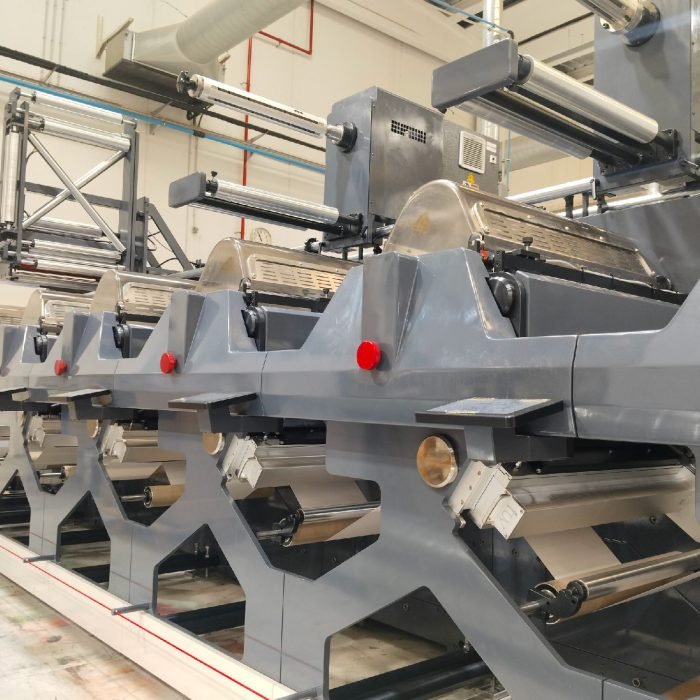 Sistemi UV automatizzati per stampa offset riduzione dei consumi e aumento della resa cromatica