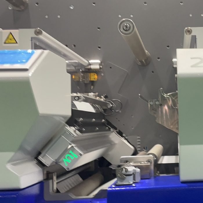 Sistemi di polimerizzazione LED per stampa etichette qualità superiore e tempi di asciugatura ridotti