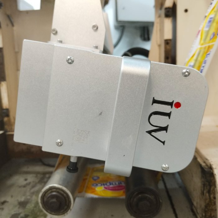 Stampa flessografica e sistema di polimerizzazione LED precisione e costi ridotti