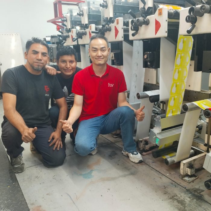 Vantaggi della polimerizzazione a LED nella stampa di etichette industriali